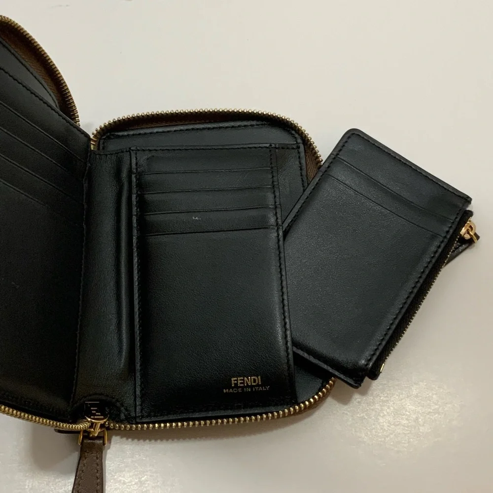 FENDI Bifold Wallet Visor Way Leather Brown Women's 8M0401-6GM